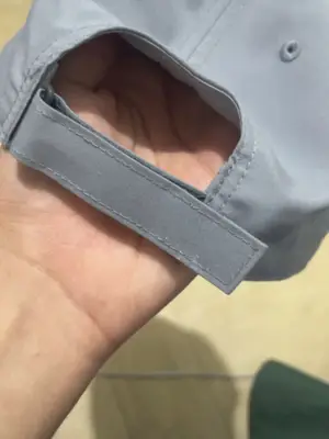 Casquette Under Armour neuve jamais portée - Miniature 3