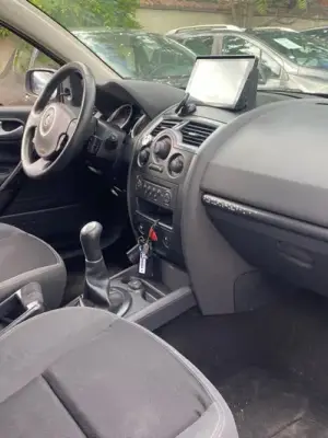 Paiement 4X CB - Renault Megane 1.5DCi 85CH Extrême 5P Saint-Maur-des-Fossés · 2008 · 270 - Miniature 7