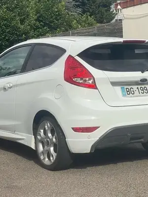 Ford Fiesta 1.6 Ti 120CH Sport Titanium Crit'Air 1 - Miniature 3
