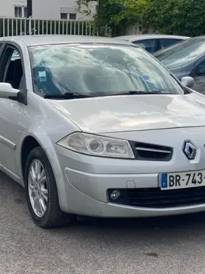 Paiement 4X CB - Renault Megane 1.5DCi 85CH Extrême 5P Saint-Maur-des-Fossés · 2008 · 270 - Miniature 5