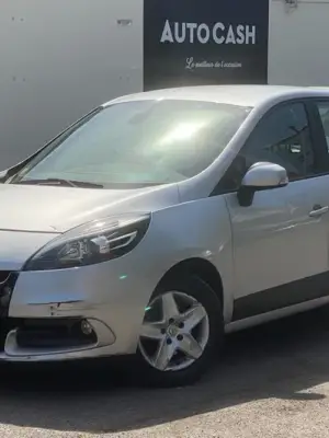Paiement 4X CB - Renault Scenic III 1.5DCi 110CH Energy Business Eco2 - Miniature 5