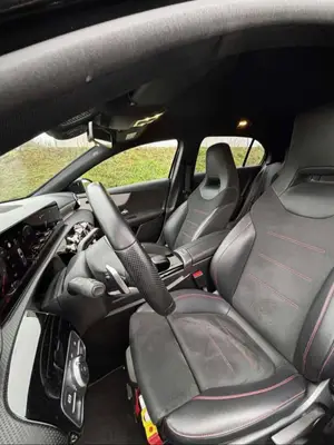 Mercedes-Benz Classe A W177 A 180 d, en 5 portes, diesel, avec présentation sportive AMG Line  - Miniature 6
