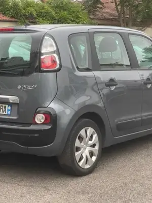 Paiement 4X CB - Très Belle Citroën C3 Picasso 1.6HDi 90CH Airdream Confort Crit’Air2 - Miniature 4