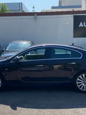 OPEL INSIGNIA 2.0CDTi 130CH - Miniature 8