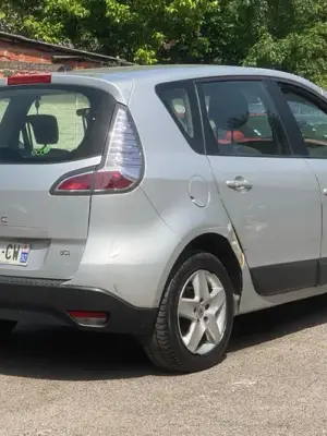 Paiement 4X CB - Renault Scenic III 1.5DCi 110CH Energy Business Eco2 - Miniature 3