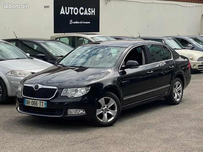 Skoda Superb 1.6TDi 105CH Crit’Air2 - Photo 1