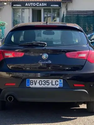 Paiement 4X CB - Tres Belle Alfa Roméo Giulietta 1.6JTDM 105CH Super Crit’Air2 - Miniature 6