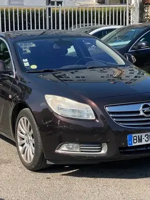 OPEL INSIGNIA 2.0CDTi 130CH - Miniature 3