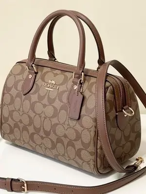 Sac COACH Rowan authentique - Neuf avec accessoires - Miniature 2