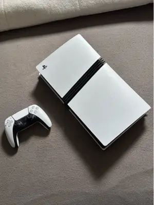 PlayStation 5 Pro 2To - Excellent état
