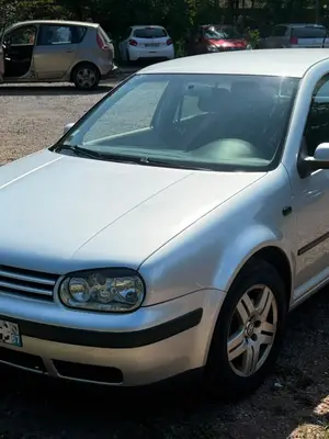 Volkswagen Golf 1.9 TDI 130 ch 2003, courroie à changer, sans contrôle technique