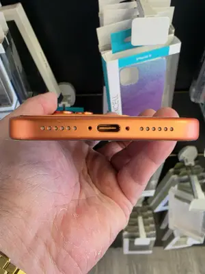 iPhone 17 Pro Max 256GB Orange - Très bon état - Miniature 2