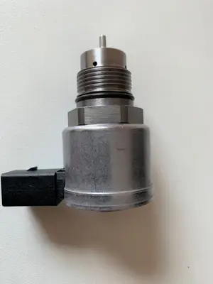 Régulateur de pression VA G 04L130764E neuf - Miniature 2