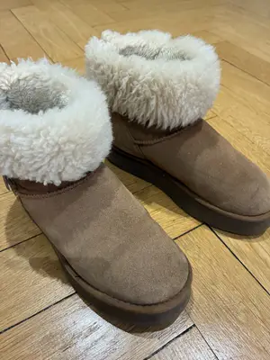 Bottines GOOCE en cuir suédé camel et beige, pointure 39 - Miniature 2