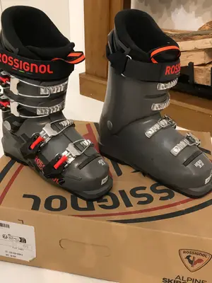 Chaussures de ski Rossignol Hero JR 65 taille 22,5 - très bon état - Miniature 2