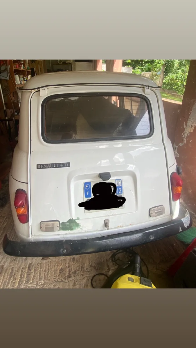 Renault 4L à vendre - Prix négociable - Photo 1