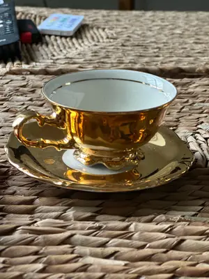 Service vintage en porcelaine Bavaria avec décor doré, en bon état visuel - Miniature 3