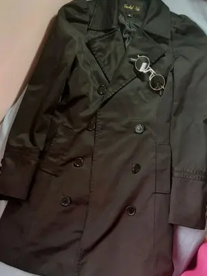 Trench noir