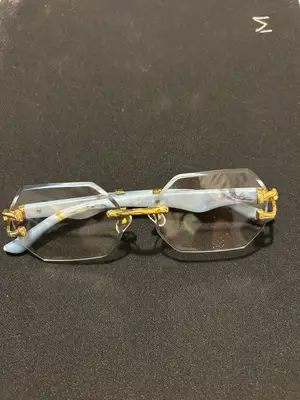 Lunettes style Cartier