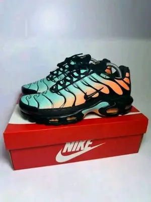 Basket Nike neuve - Miniature 5