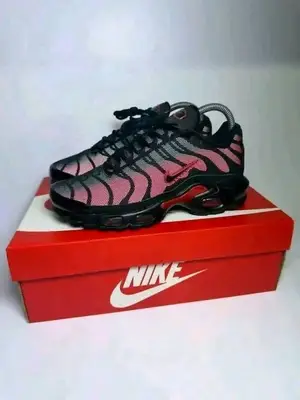 Basket Nike neuve - Miniature 3