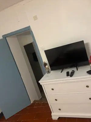 Appartement meublé 29 m² à Béziers, réservé aux étudiants, charges comprises - Miniature 2