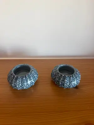 Paire de bougeoirs vintage céramique bleue brillante