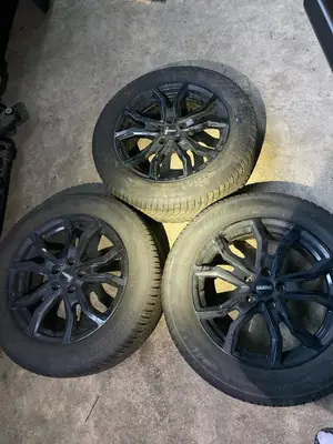 Pneus d'origine Toyota RAV4 2020