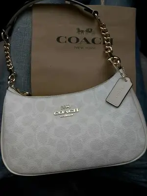 Sac Coach en très bon état - Miniature 3