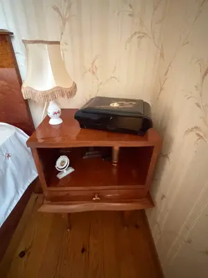 Ensemble chambre à coucher bois complet - Miniature 2