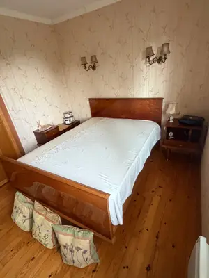 Ensemble chambre à coucher bois complet