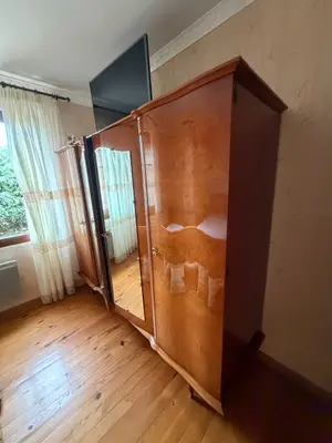 Ensemble chambre à coucher bois complet - Miniature 5