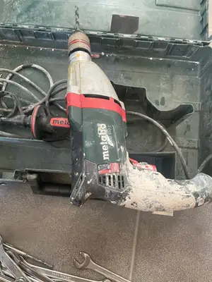 Perforateur électrique professionnel
