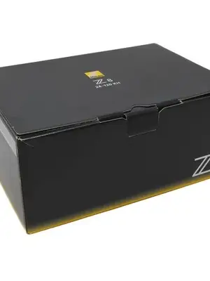 Nikon Z8  - Miniature 5