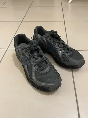 New Balance 530 gris anthracite - Très bon état