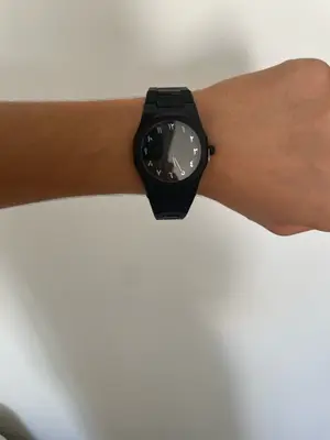 Montre noire chic de bonne qualité - Miniature 4