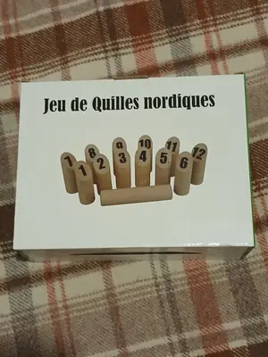 Jeu de quilles en bois complet en très bon état