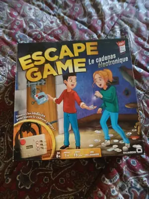 Jeux de société d’escape game complets en très bon état