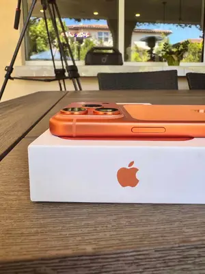iPhone 17 Pro Max - Miniature 2
