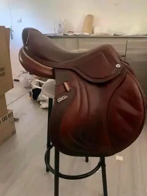 Selles d’équitation en véritable cuir, taille 16 pouces, pour chevaux larges - Miniature 4