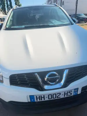 Nissan Qashqai 5 portes - Miniature 3