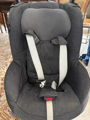 Siège auto Maxi-Cosi Tobi groupe 1, 9 à 18 kg, positions assise et allongée