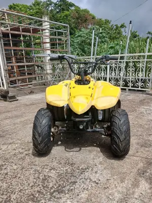 Quad 50 jaune enfant - Miniature 2