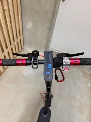 Trottinette électrique Xiaomi Pro 2 - 25 km/h - Miniature 3