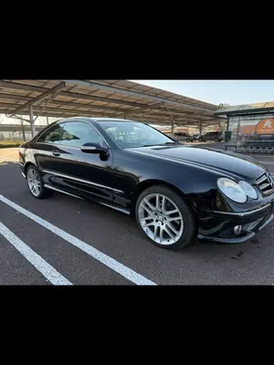 Mercedes CLK 220 CDI Avantgarde Sport 2009 - 301 000 km - Miniature 4
