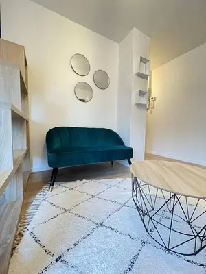Studio spacieux à Rennes, lumineux, 4e étage avec ascenseur et parking