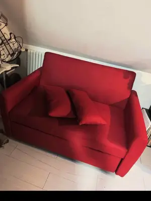 Canapé convertible rouge 2 places, utilisable comme lit d’appoint - Miniature 2