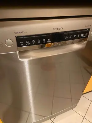 Lave-vaisselle Bosch Série 4 inox SilencePlus, utilisé une seule fois, plusieurs programmes - Miniature 2
