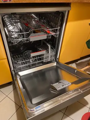 Lave-vaisselle Bosch Série 4 inox SilencePlus, utilisé une seule fois, plusieurs programmes - Miniature 5