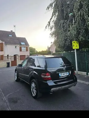 Mercedes ML 280 V6 3.0 CDI 190 ch automatique, année 2008, 296 830 km - Miniature 4